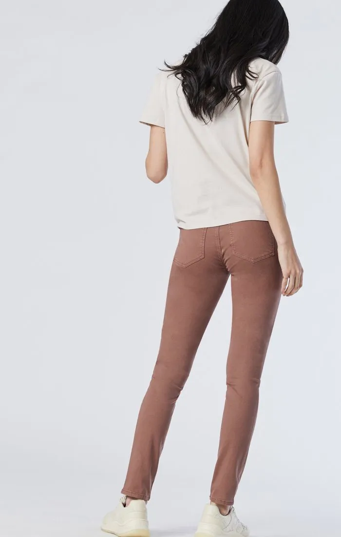 ALISSA SUPER SKINNY IN ACORN SATEEN TWILL