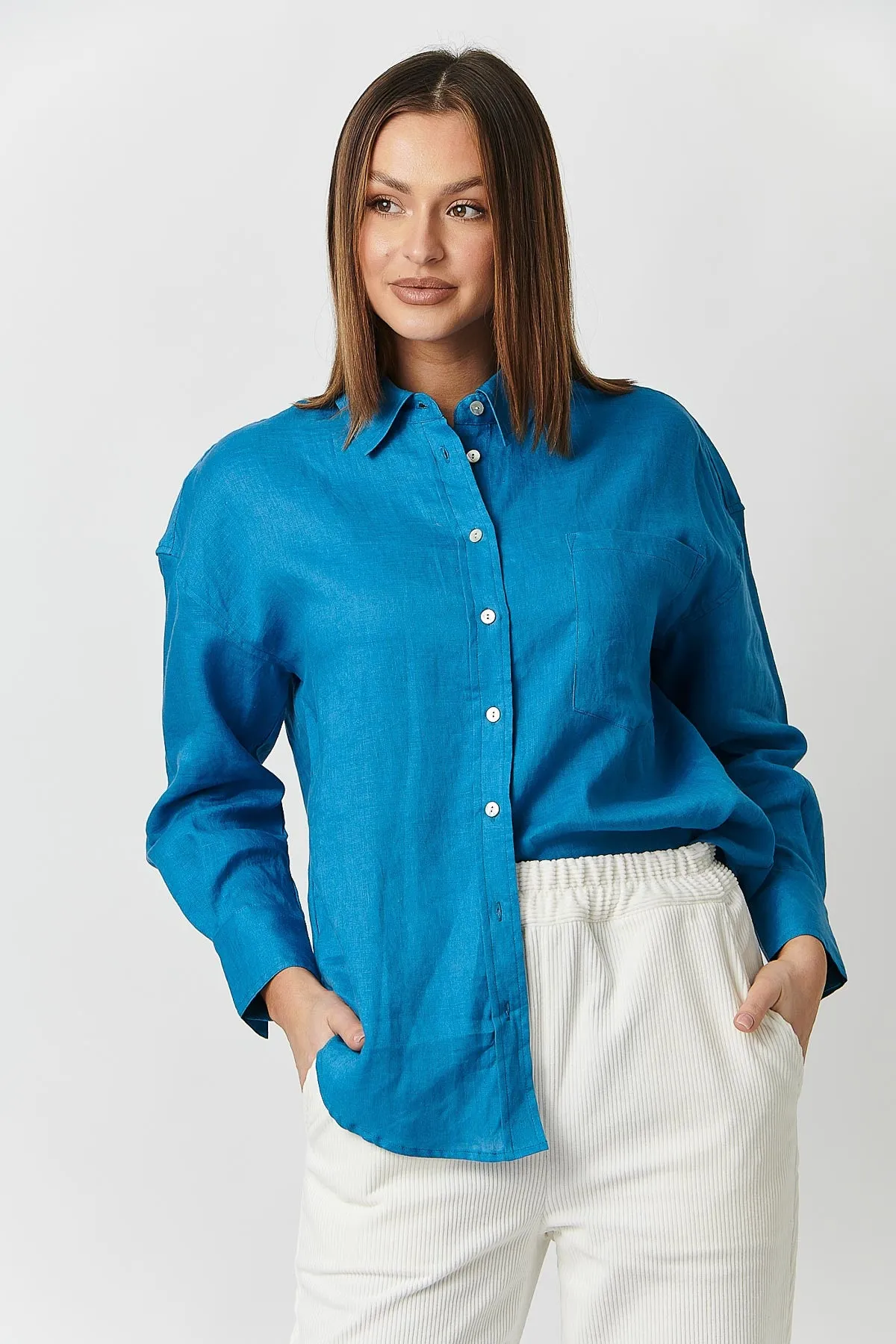 GA415 Classic Button Up Shirt in Lagoon