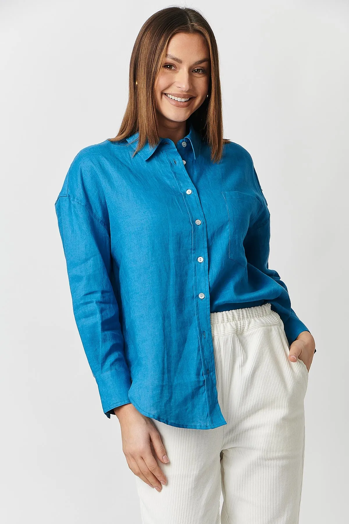 GA415 Classic Button Up Shirt in Lagoon