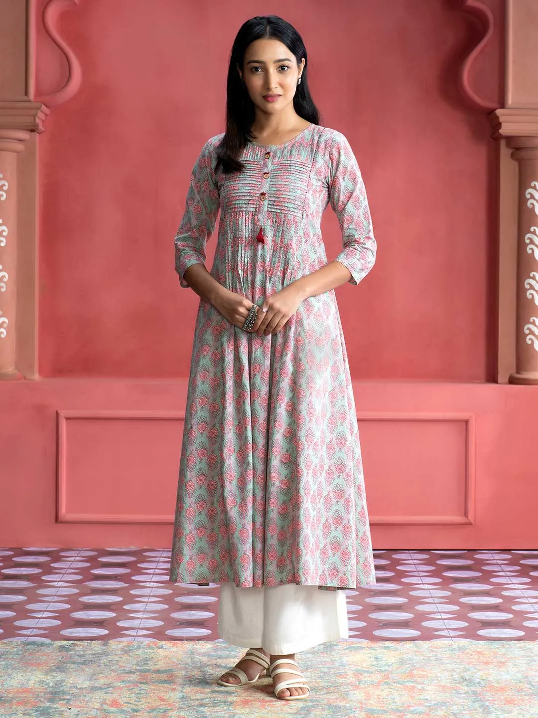 Green Ethnic Floral Printed Pin Tuck A-Line Kurta