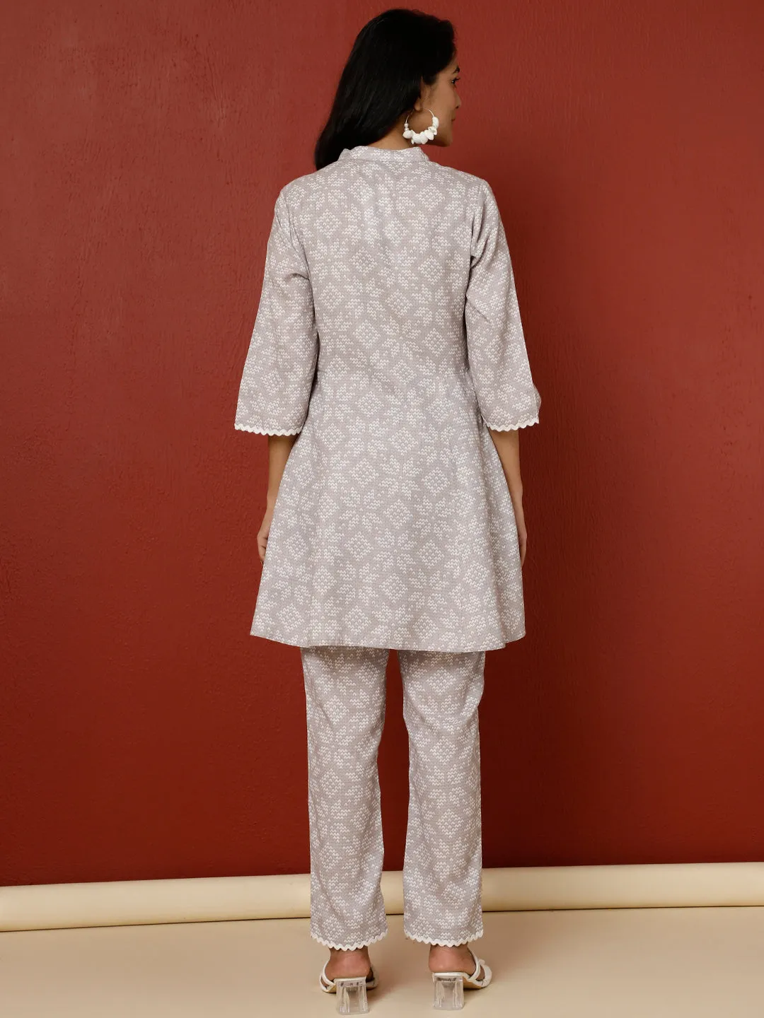 Grey Geometric Printed Short Kurta And Pants Co-ord Sets