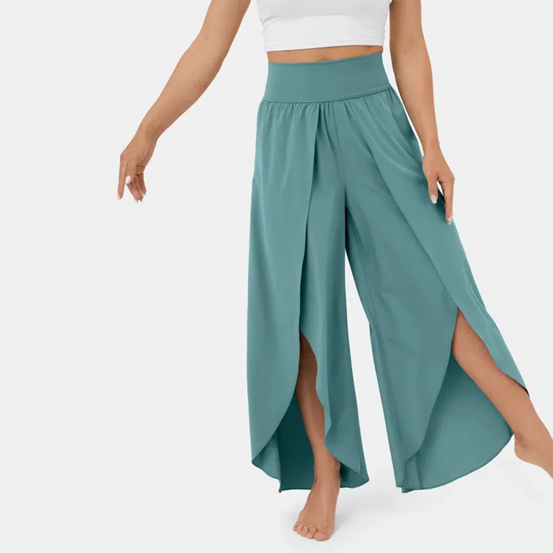 India - Women's Flare Trousers - Chic - High-Quality Fabric - Perfect for Casual Days