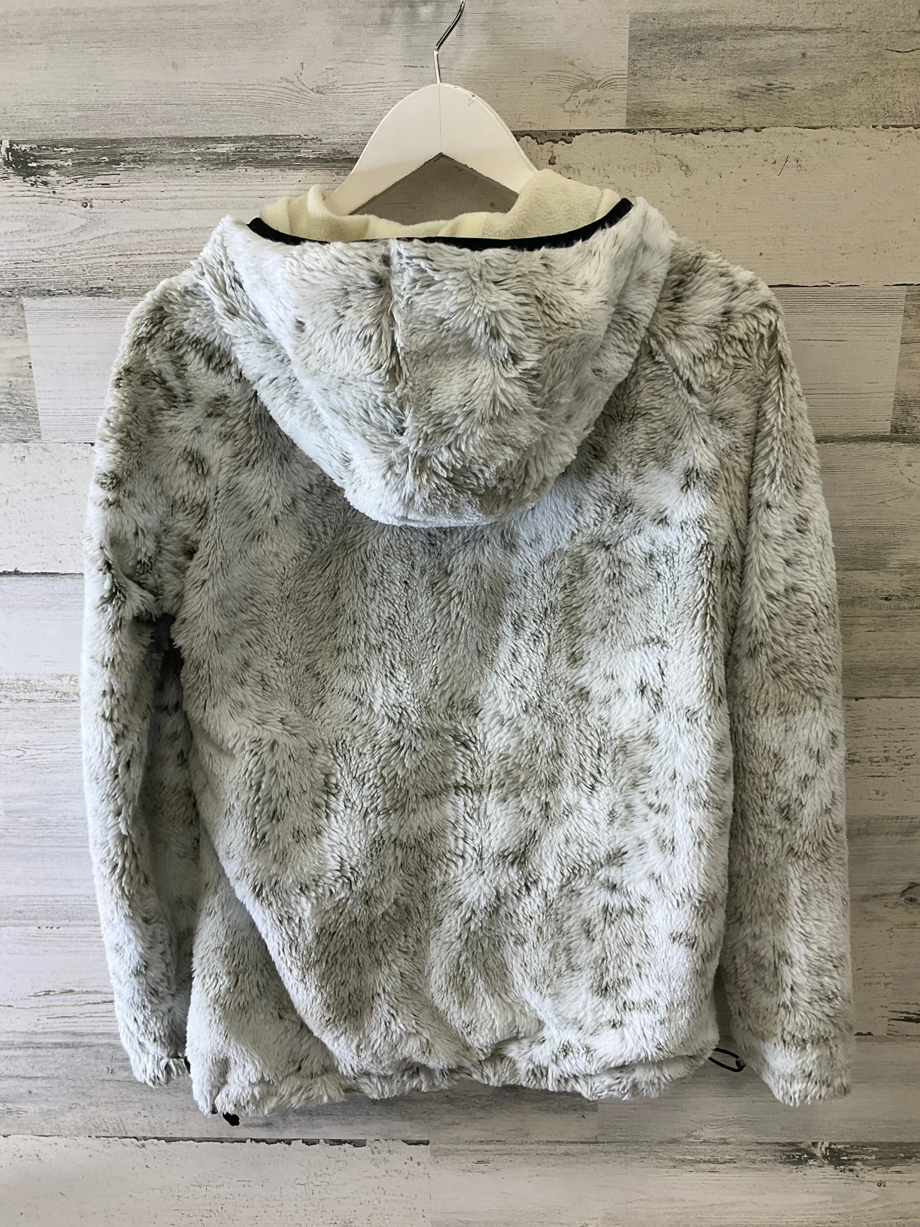 Jacket Faux Fur & Sherpa By New Balance In White, Size: M