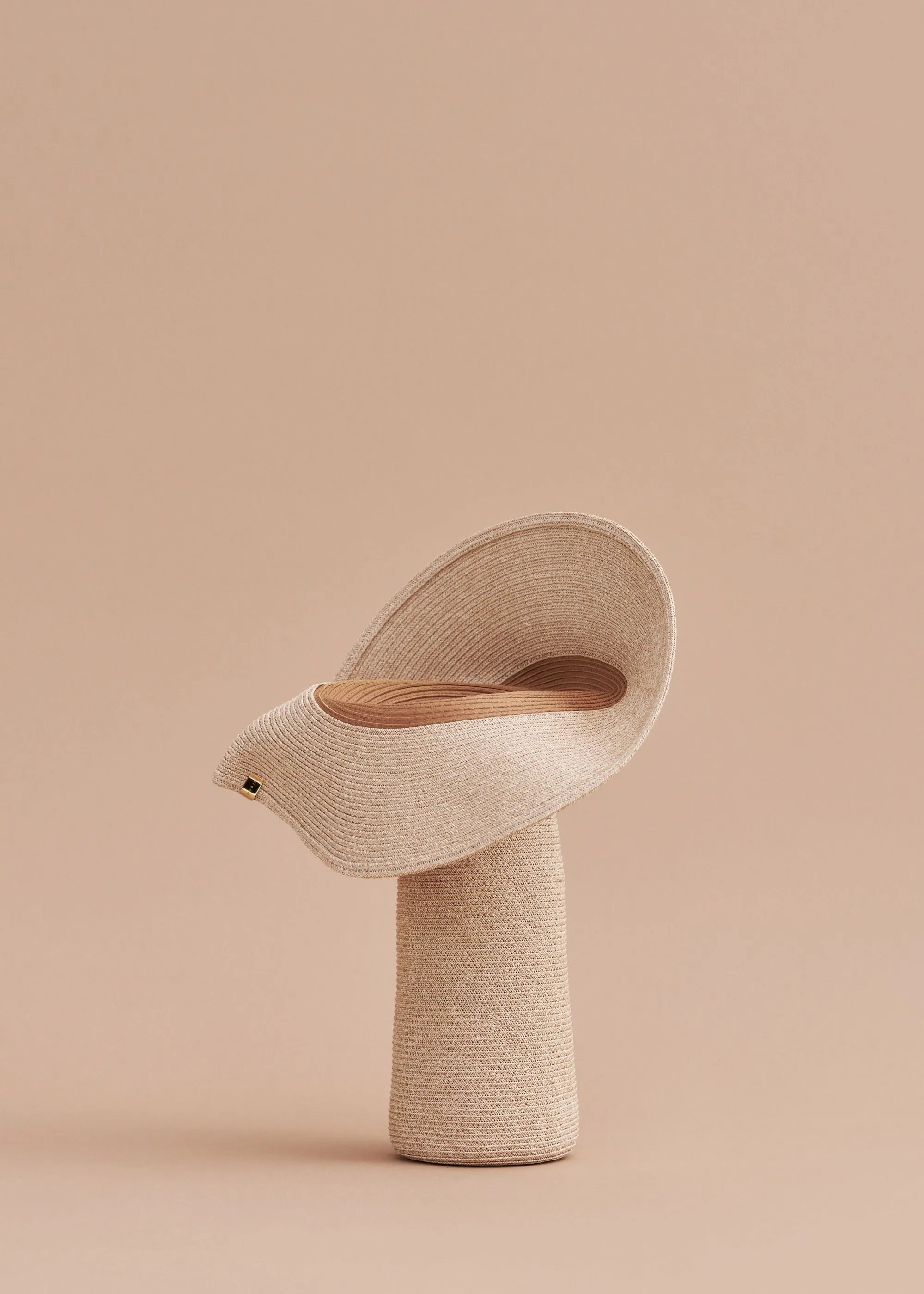 Large Lapel Vase - Tan