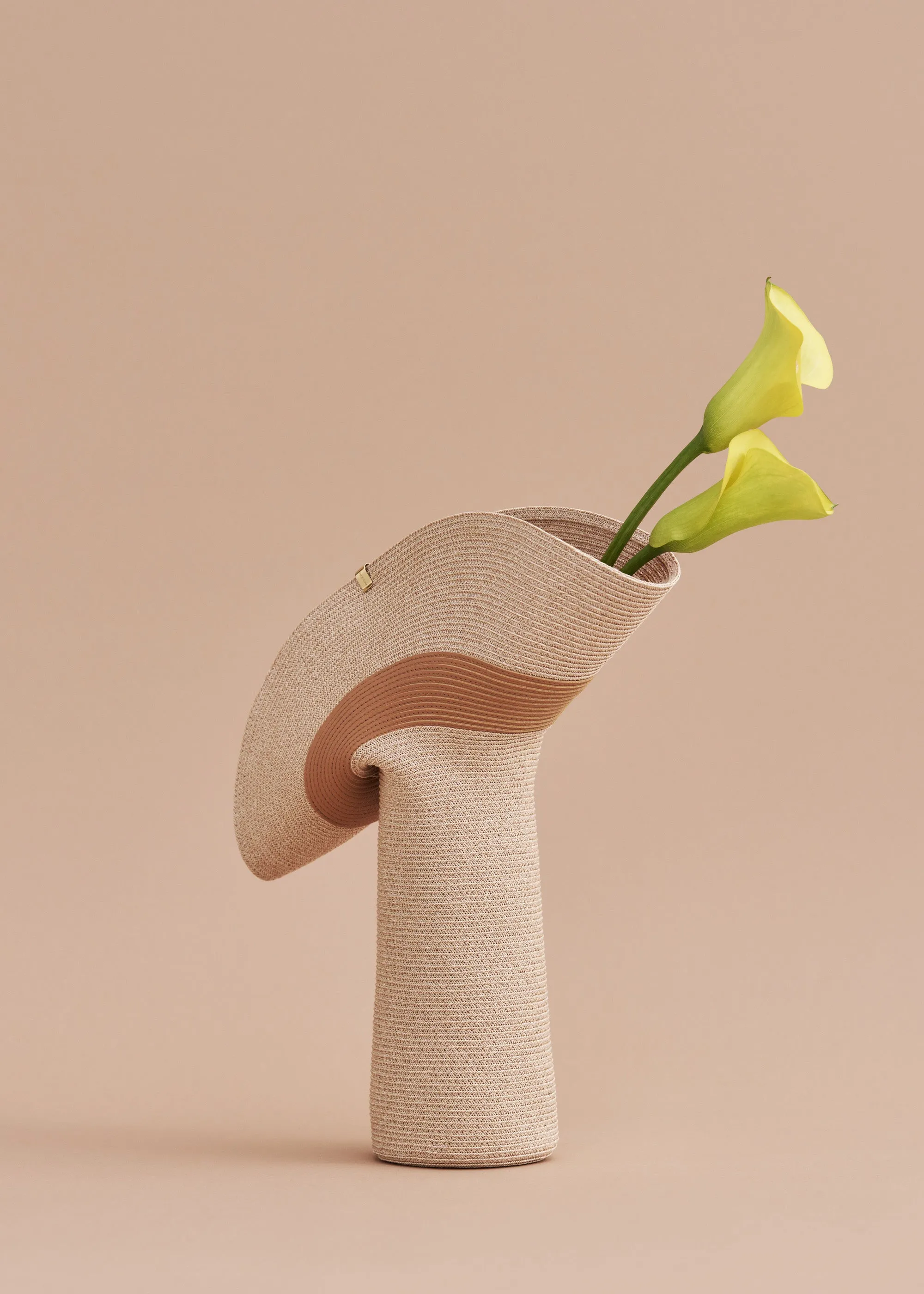 Large Lapel Vase - Tan