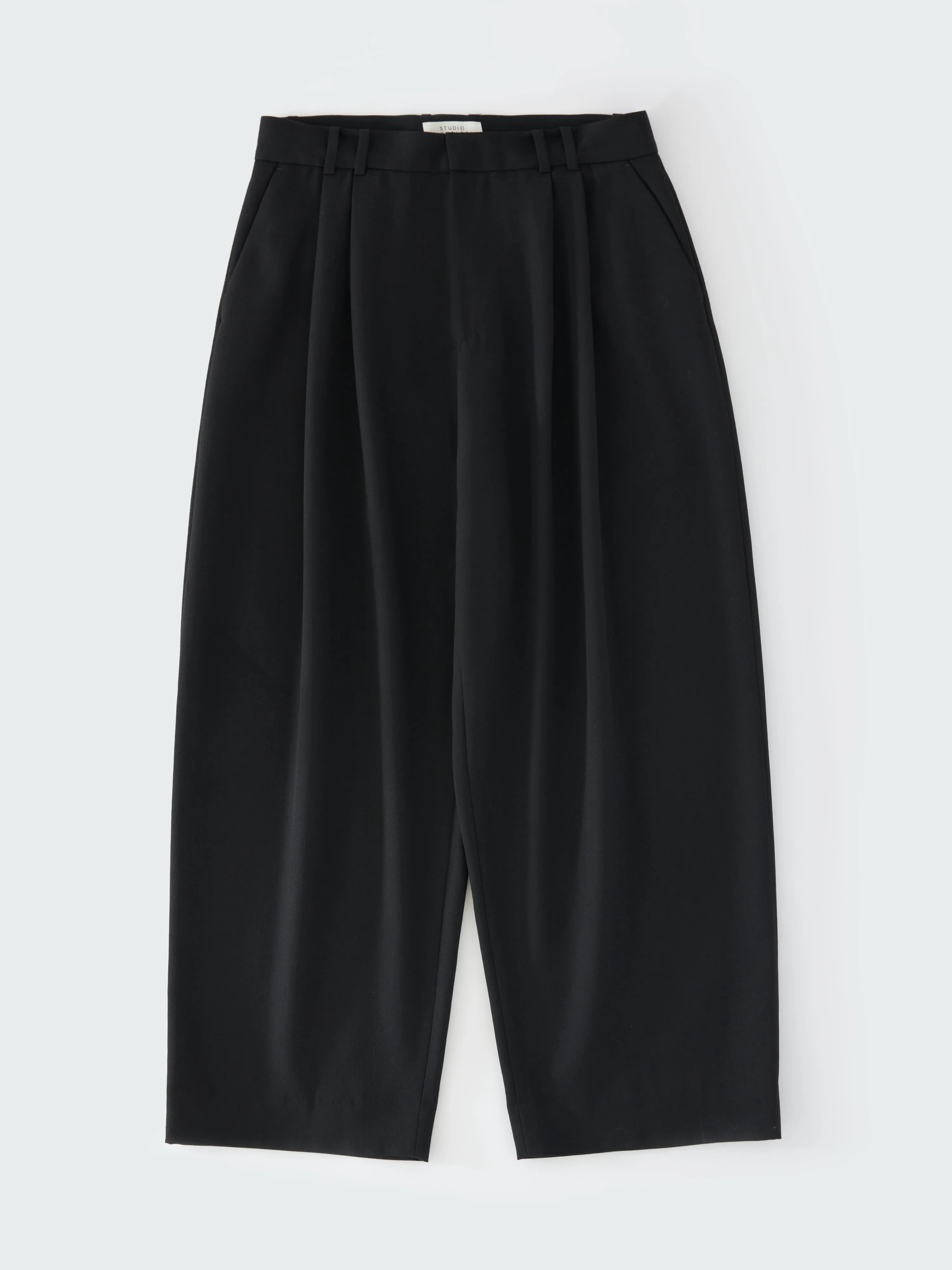 Line Pant in Black