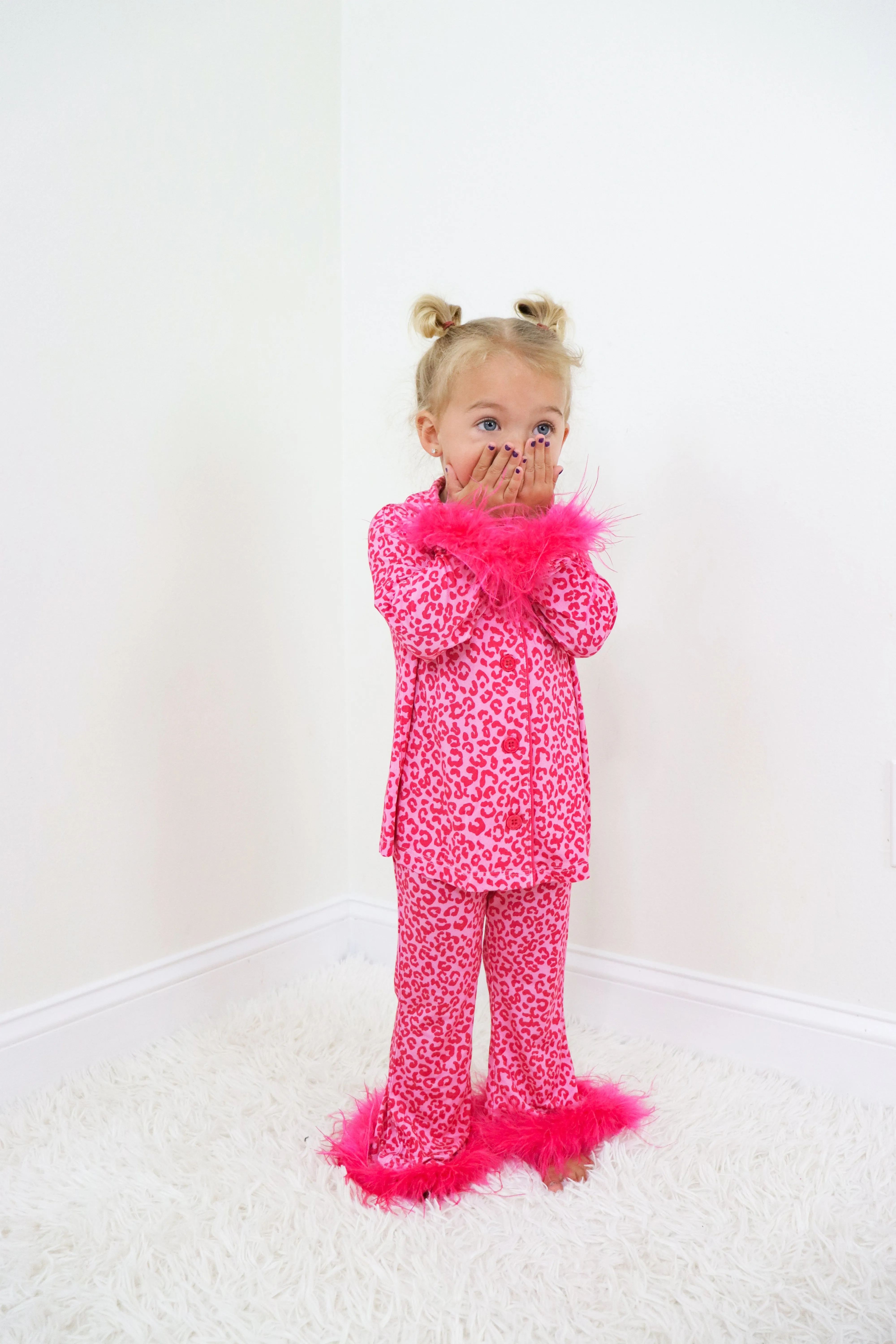 Love Leopard Girl’s Flare Feathered Dream Set