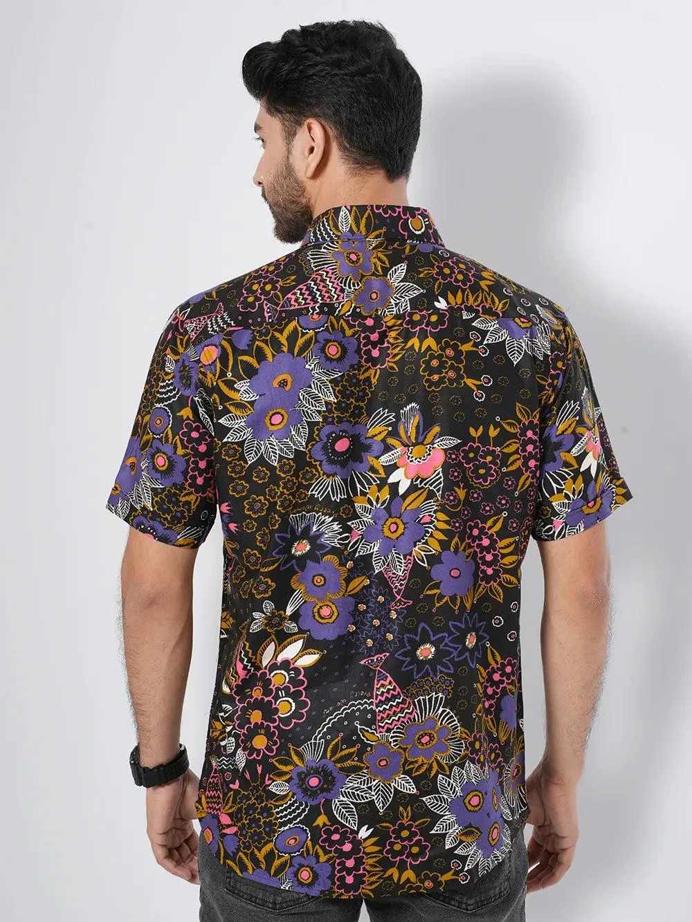 Men's Relax Short Sleeve in Black Floral Shirt