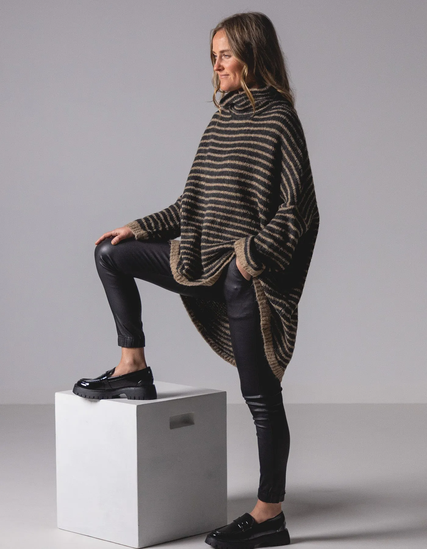 Monika Oversize Knit Jumper in Black/Mocha Stripe