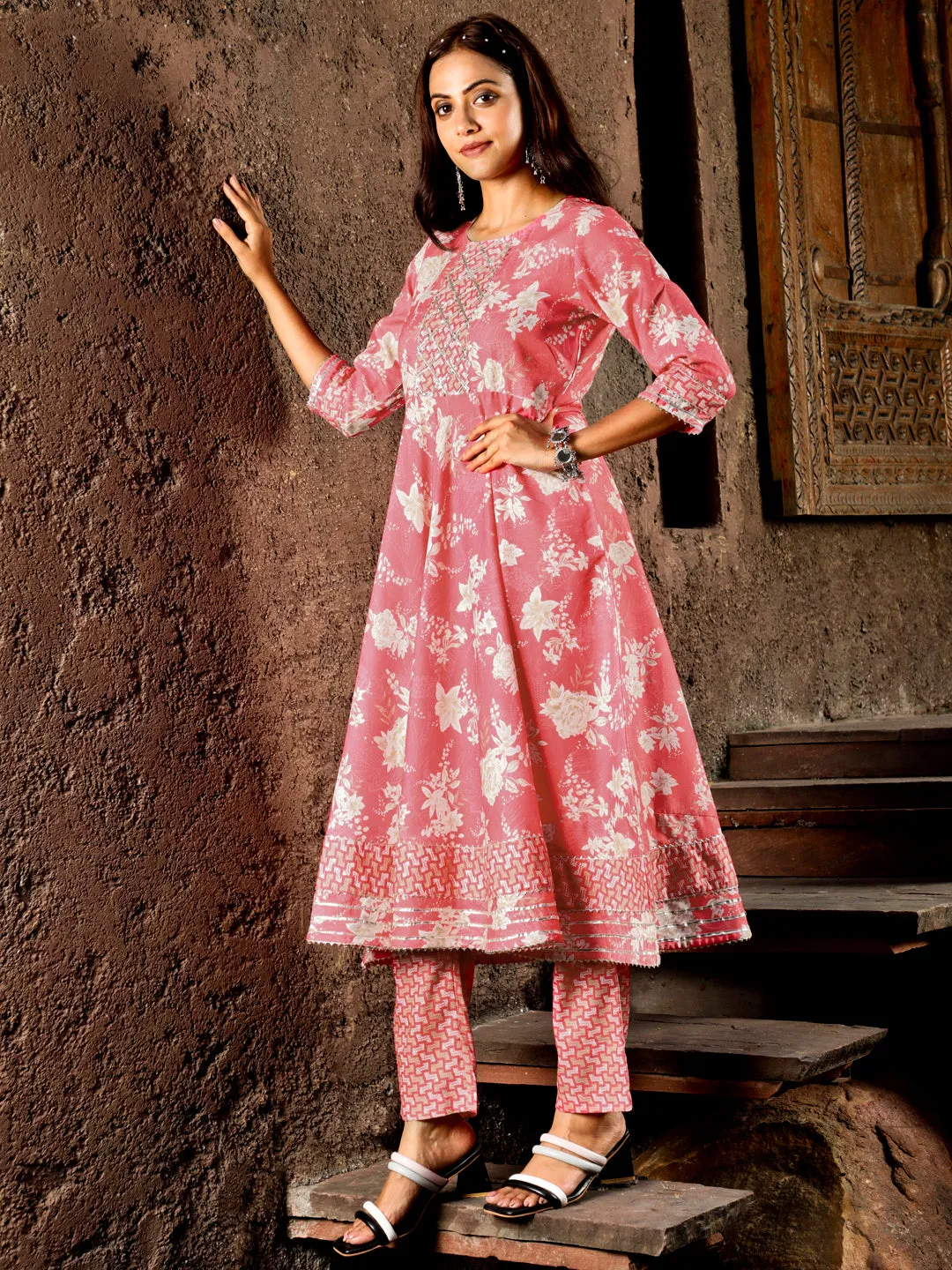 Peach Floral Print Flared Kurta With Pants And Dupatta