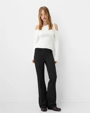 WELT IN POCKET FLARED PANTS