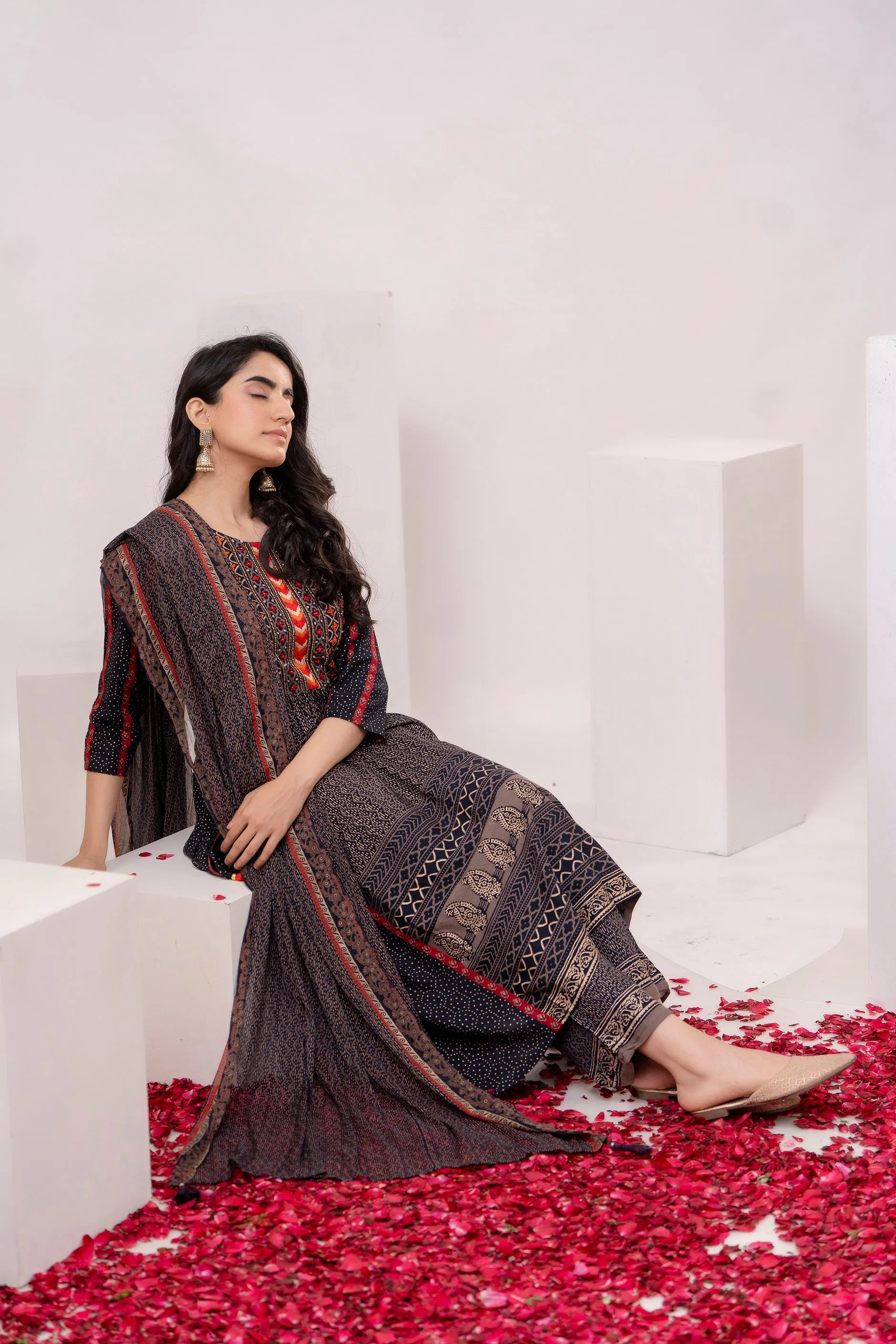 Women's Black Rayon Kurta Pant and Dupatta Set