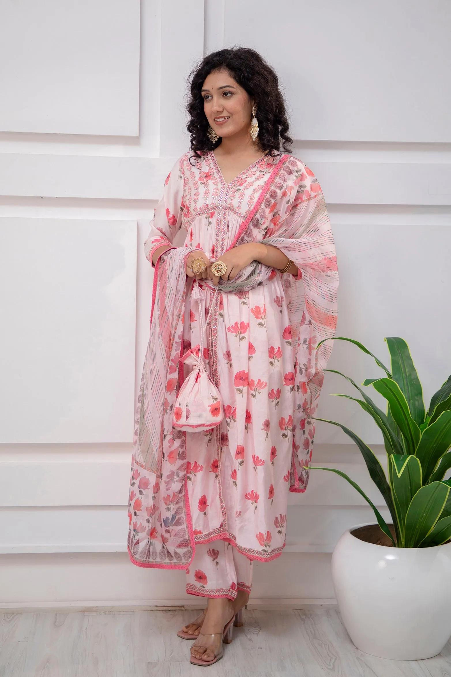 Women's Muslin Pink Alia Cut A-line Ethnic Set