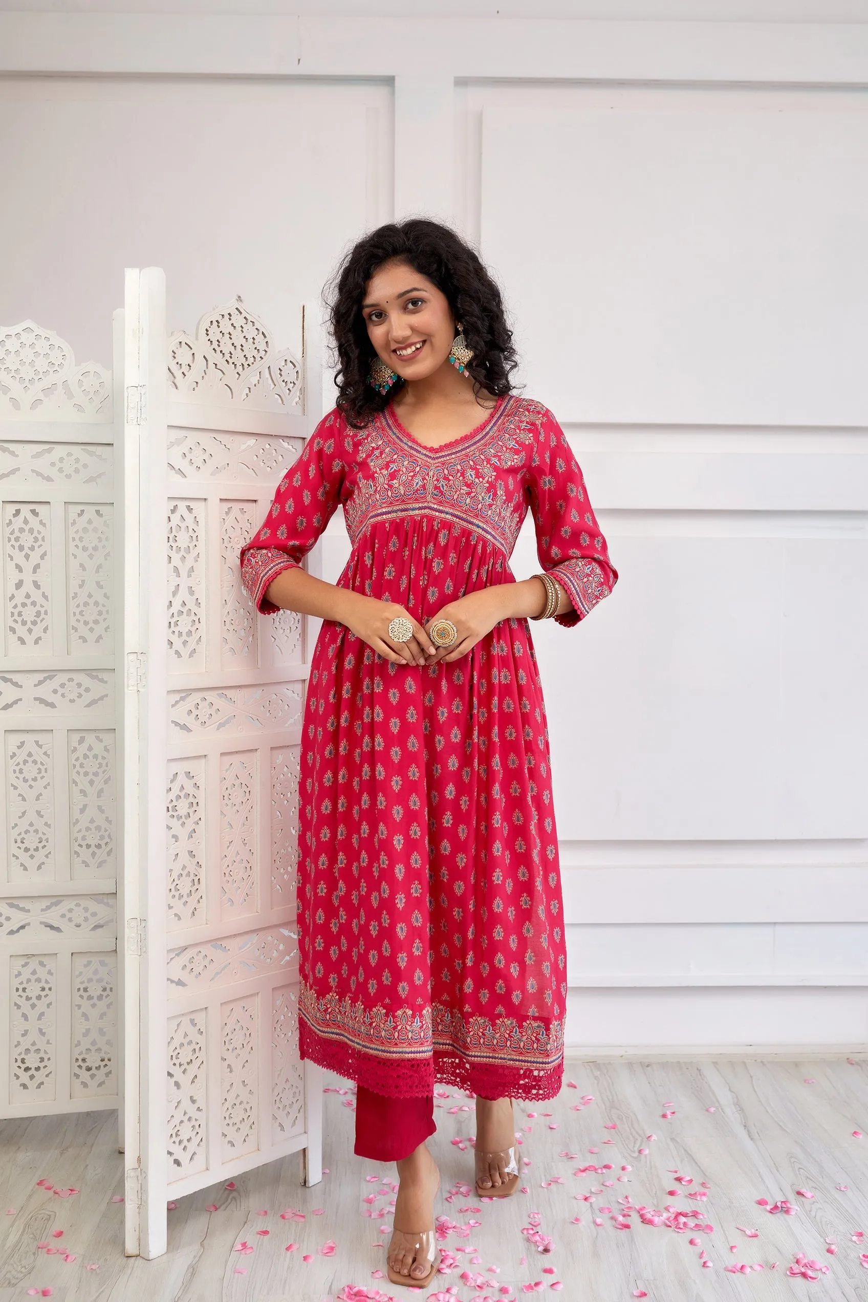 Women's Muslin Pink Alia Cut A-line Kurta, Pant & Dupatta With Fancy Potli Set